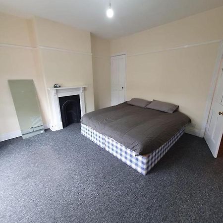 2 Bedroom House - Hopefield Road 레스터 외부 사진