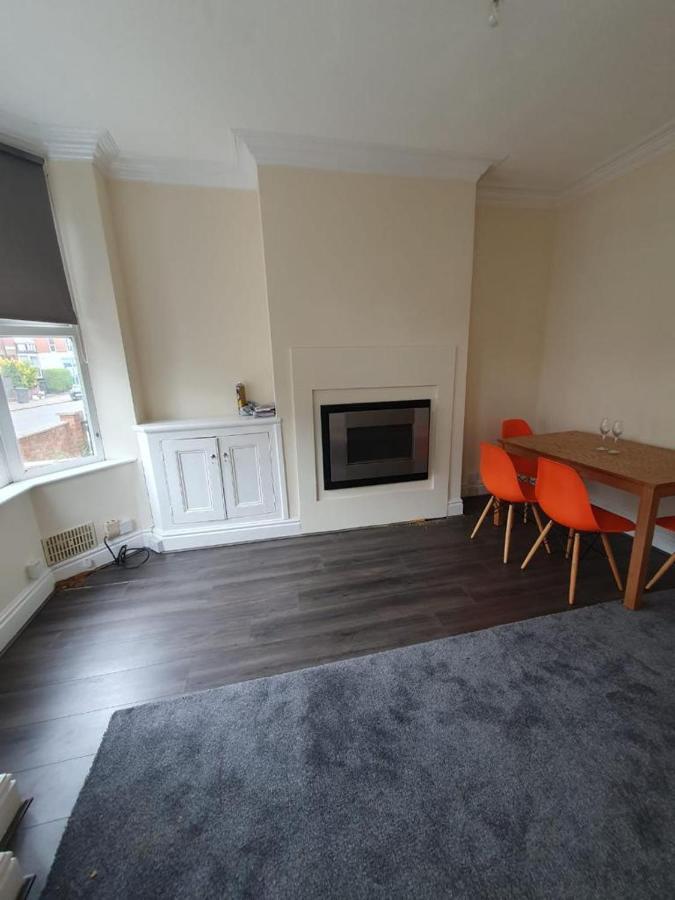 2 Bedroom House - Hopefield Road 레스터 외부 사진