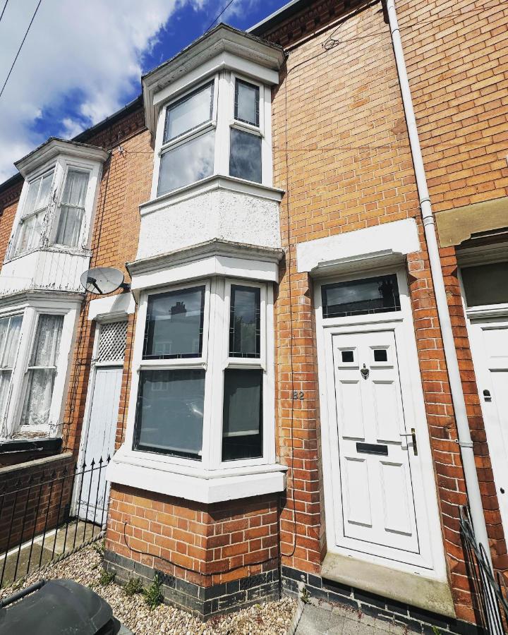 2 Bedroom House - Hopefield Road 레스터 외부 사진