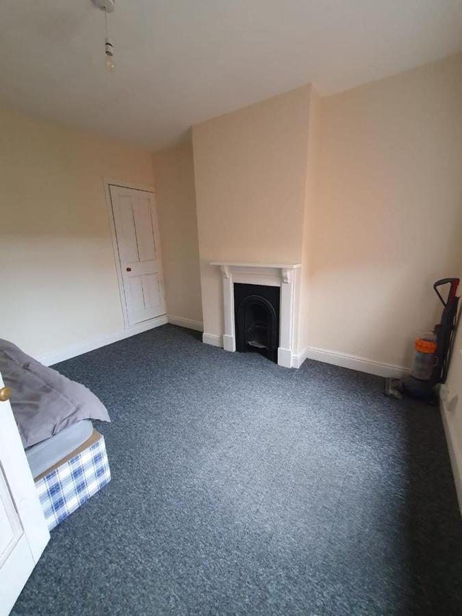 2 Bedroom House - Hopefield Road 레스터 외부 사진